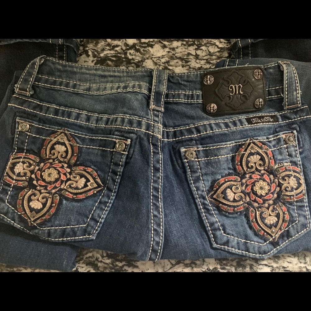 Miss Me embellished size 27 skinny jeans